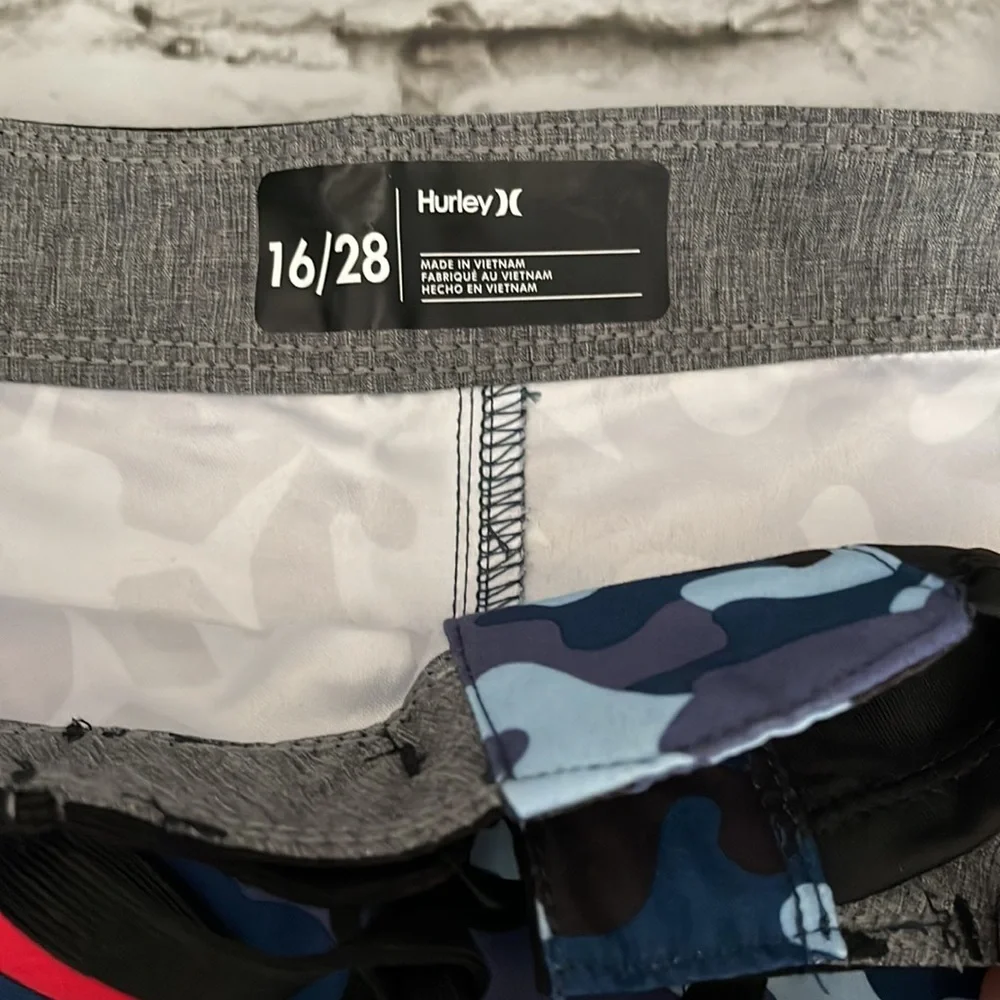 Hurley Boys Board Swim Shorts sz 16/28 NWT
